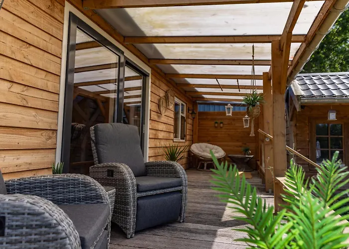 Gezellig Ruim Landelijk Aan Het Water Tatil Evi *