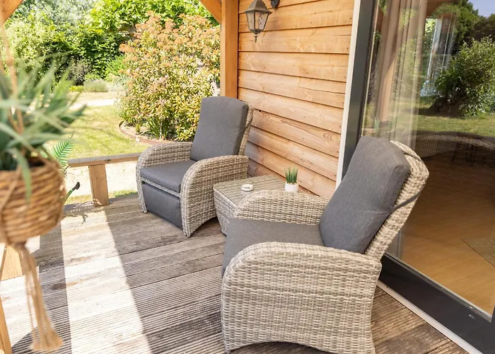 Nyaraló Gezellig Ruim Landelijk Aan Het Water Spijkenisse