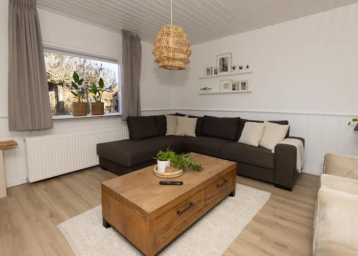 Gezellig Ruim Landelijk Aan Het Water *